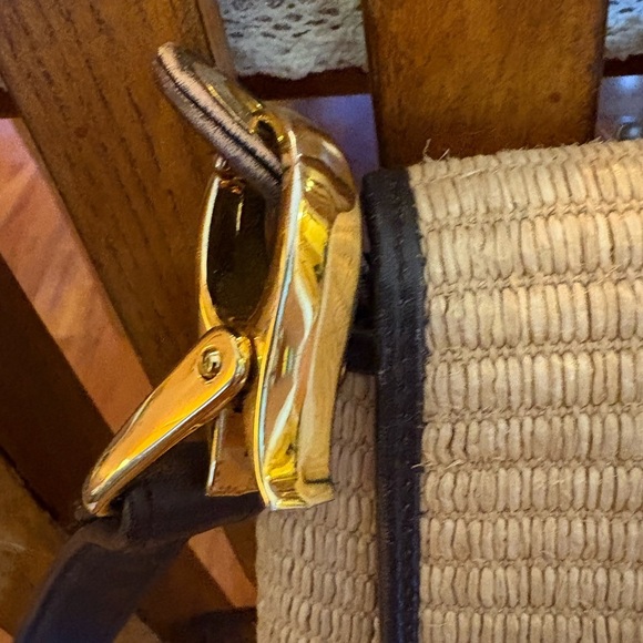 Vintage Susan Gail Straw Crossbody Bag with Black Leather Trim, Gold Hardware - Picture 5 of 13